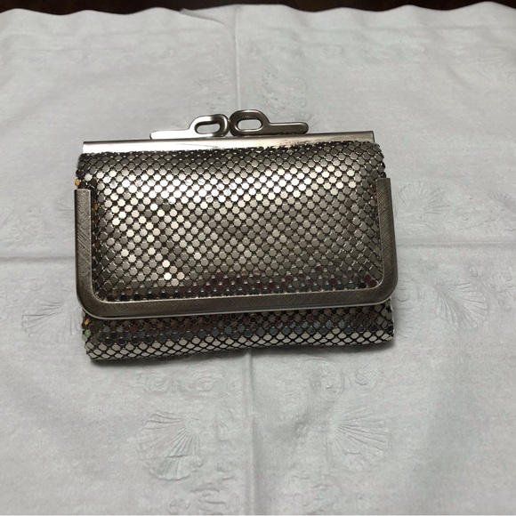 Kane M vintage (at least 30 years old) tri-fold silver plate metal mesh wallet - Picture 6 of 12
